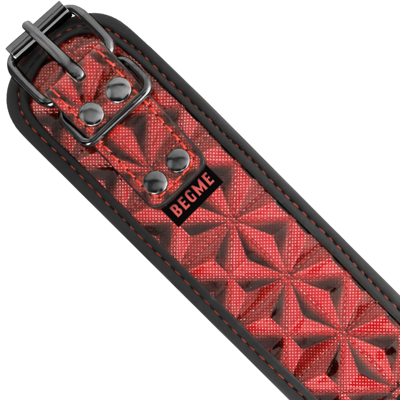Begme Red Edition nyakörv mellbimbócsipesszel – piros (5)