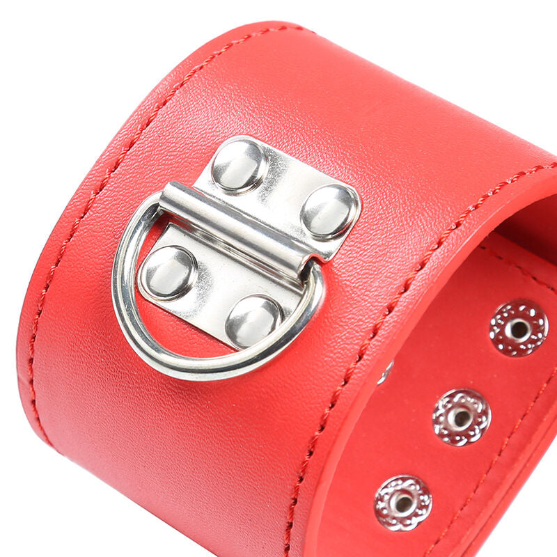 OhMama Fetish patentos kézbilincs – piros (11)